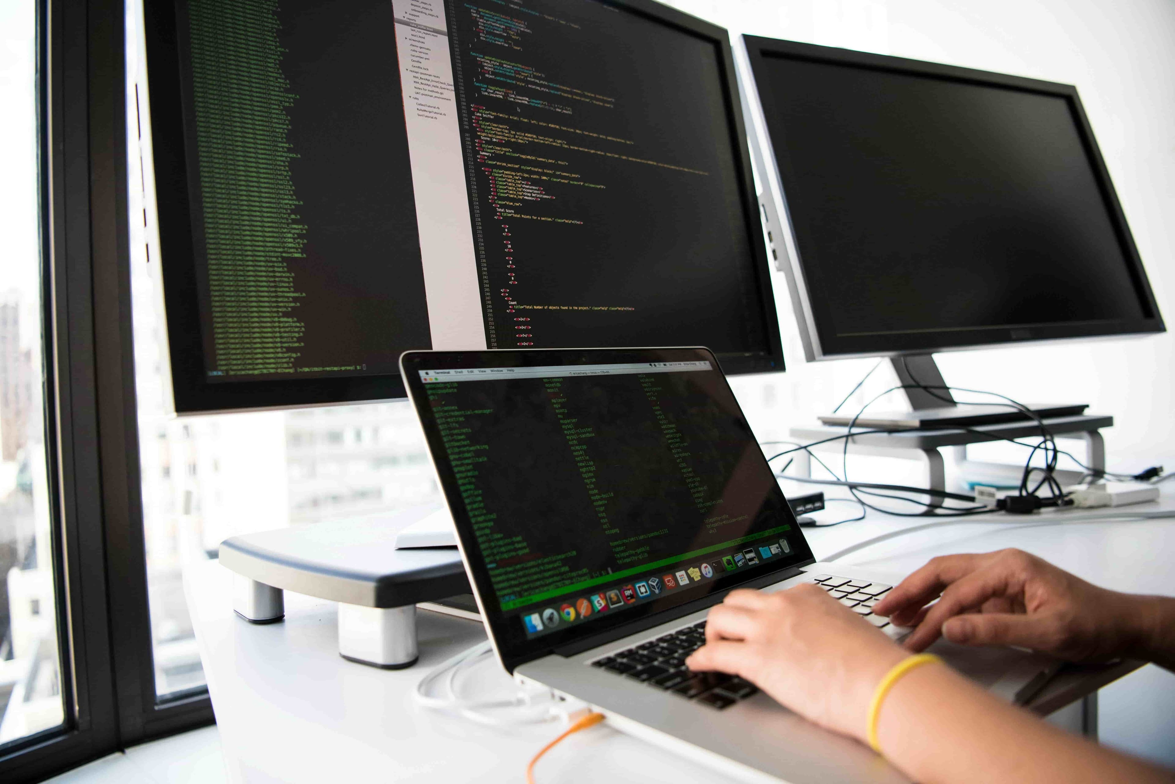 ¿Qué es un desarrollador back-end? La profesión del futuro en TI